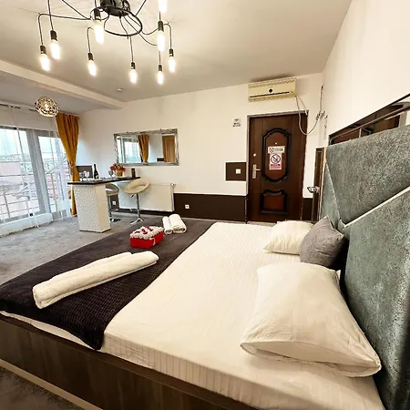 Appartement The Royal - With Balcony & Panoramic View *