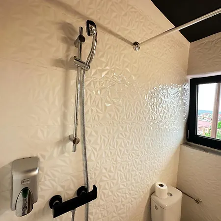 The Royal - With Balcony & Panoramic View 아파트 크라이오바