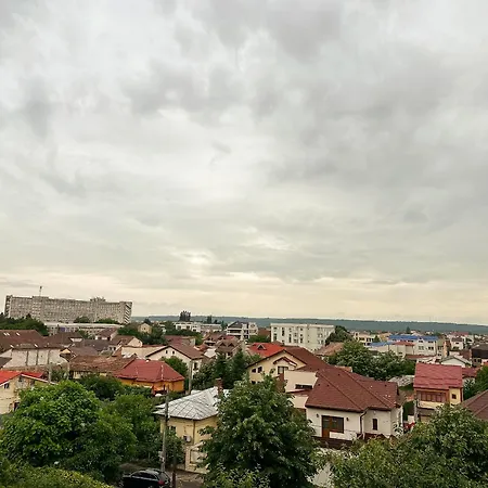 아파트 The Royal - With Balcony & Panoramic View *