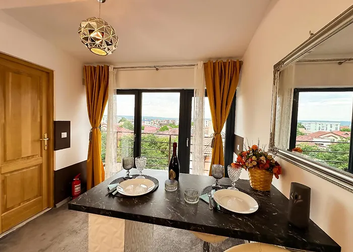 Apartamento The Royal - With Balcony & Panoramic View
