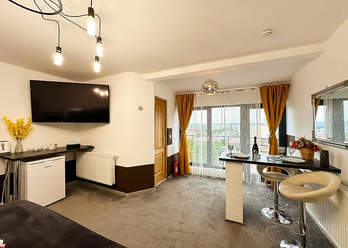 The Royal - With Balcony & Panoramic View Apartamento *